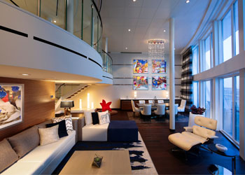 <b>RoyalLoftSuite</b>