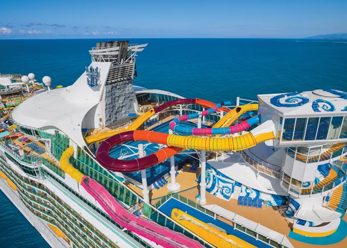 ウォータースライダー「ザ・ブラスター」