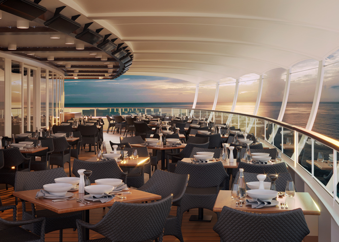 テラスレストラン八重:季節感や寄港地の食材などを取り入れた料理を、ビュッフェスタイルでご提供するテラス付きレストランです。お好みの量·味をその場で調理するライブキッチンをご用意しております。