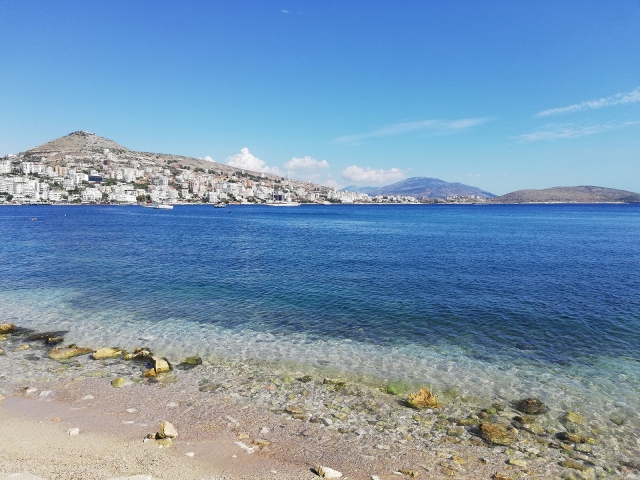 サランダ(アルバニア)