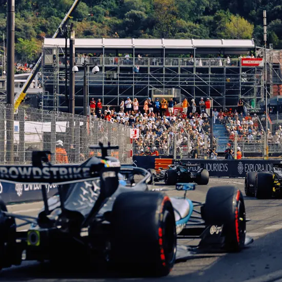 エクスプローラⅠ 最前線で愉しむモナコF1クルーズ